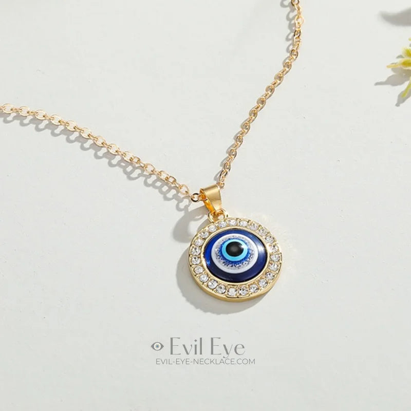 Evil eye necklace gold diamond